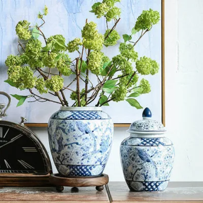 Frasco de gengibre de porcelana azul e branca decorativa de produtos domésticos antigos chineses